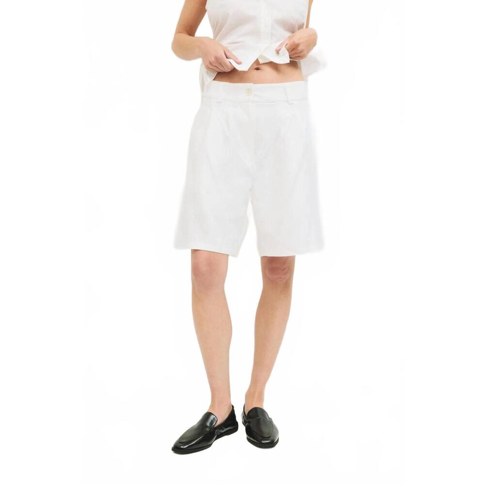 NEW MOD REF the amelia shorts in white
